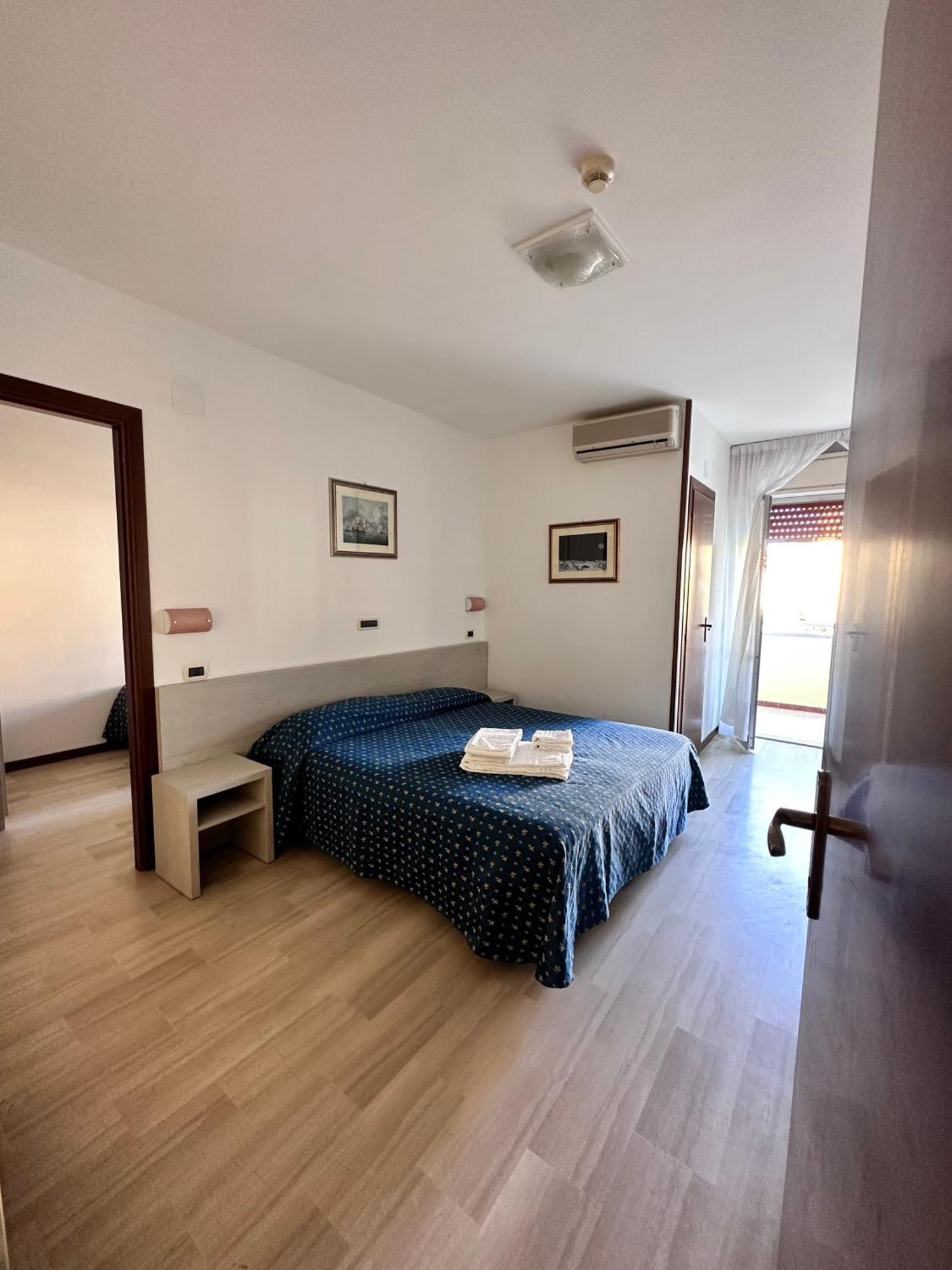 Holiday Hotel Martinsicuro